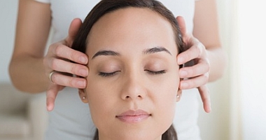 Head Massage 1